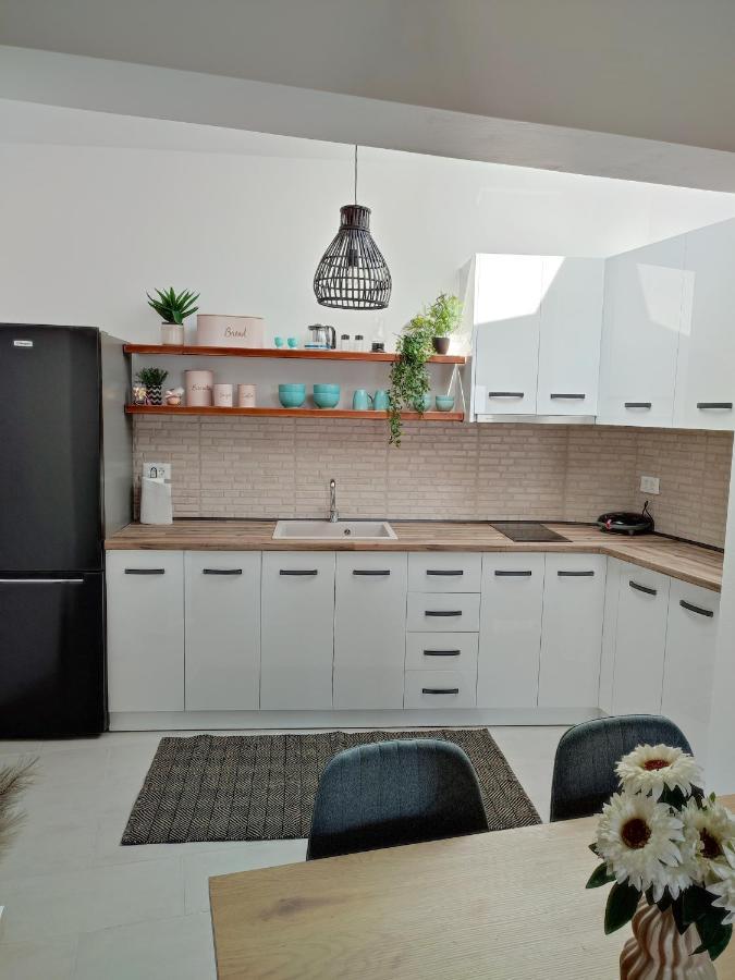 Ferienwohnung Kalokairini Avra Archangelos  Exterior foto