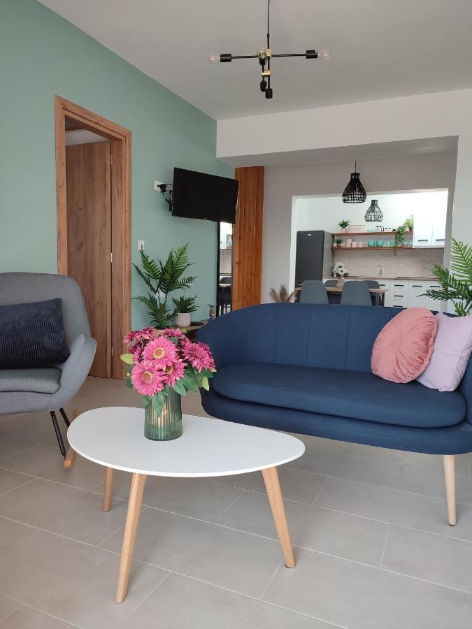Ferienwohnung Kalokairini Avra Archangelos  Exterior foto