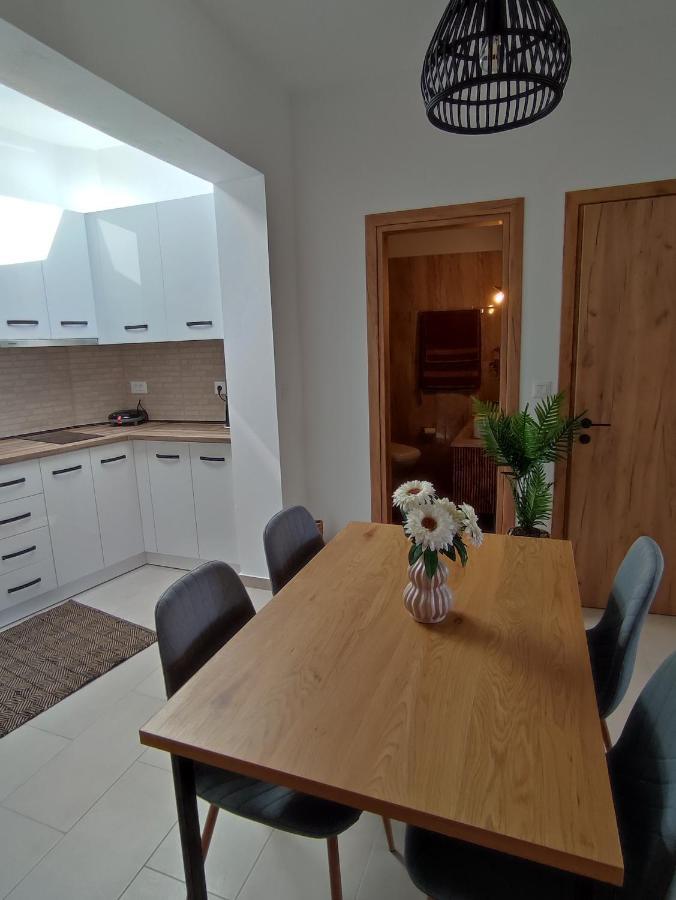 Ferienwohnung Kalokairini Avra Archangelos  Exterior foto