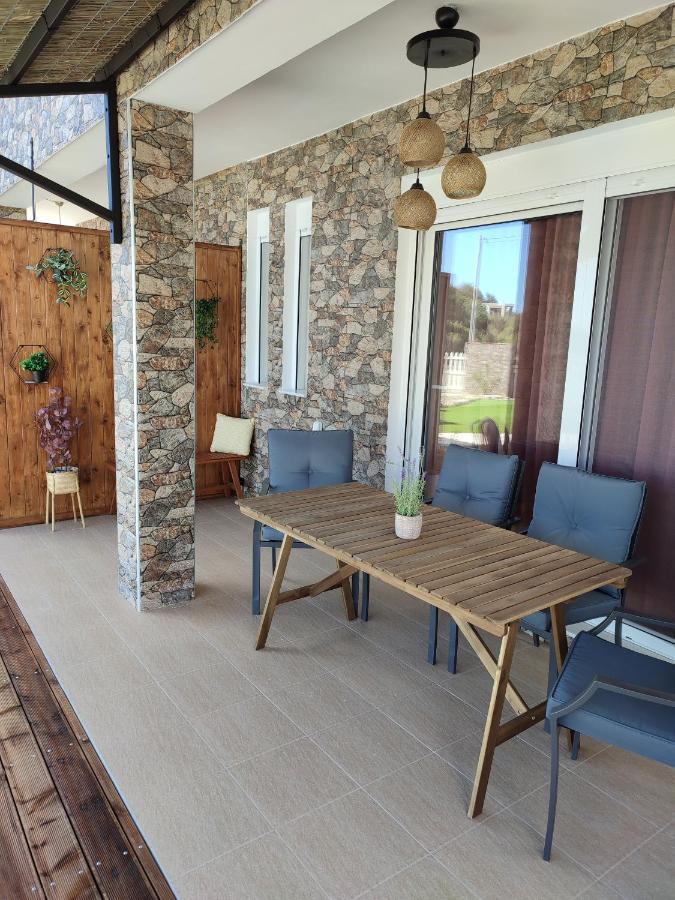 Ferienwohnung Kalokairini Avra Archangelos  Exterior foto